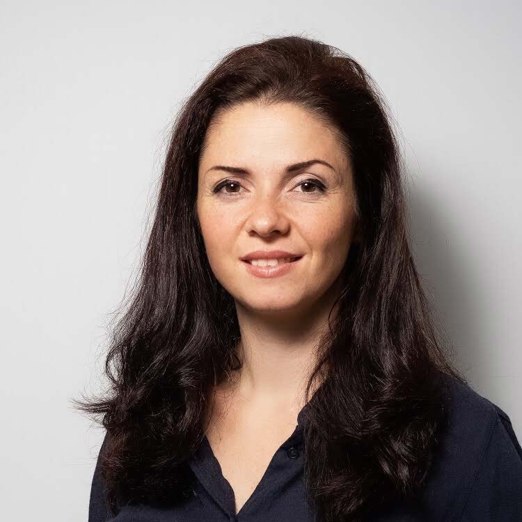 Cristina-headshot-square-2021