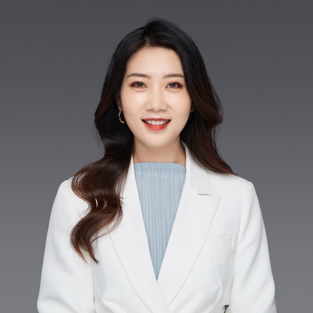 Speaker Headshot (Rachel Deng)