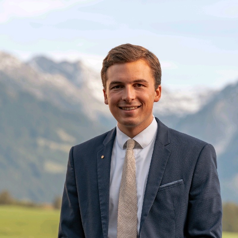 jacob-headshot